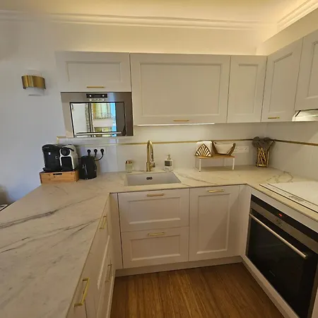 Lägenhet Ninette Avec Rooftop