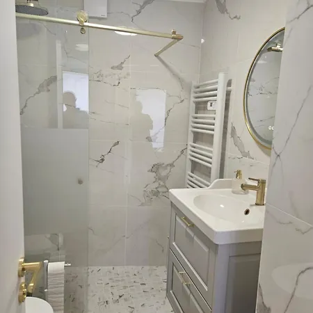 公寓 Ninette Avec Rooftop *